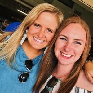 Meet your Posher, Olivia